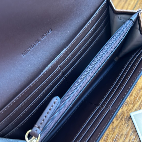 Michael Kors Jet Set Continental envelope  wallet. Metallic Mocha color. NWOT - Picture 7 of 9